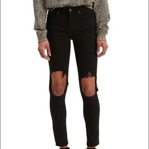 Levi’s 721 high-rise skinny black jeans!!!